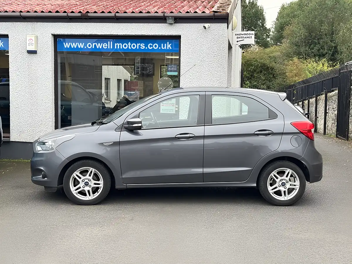 Used 2017 Ford Ka+ Zetec Grey - Interior and Exterior details 16