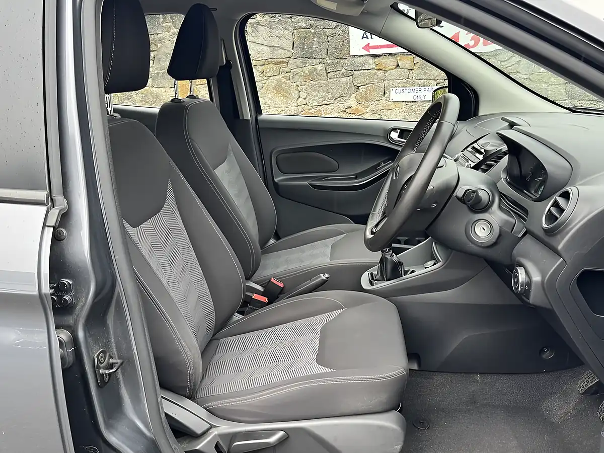 Used 2017 Ford Ka+ Zetec Grey - Interior and Exterior details 5
