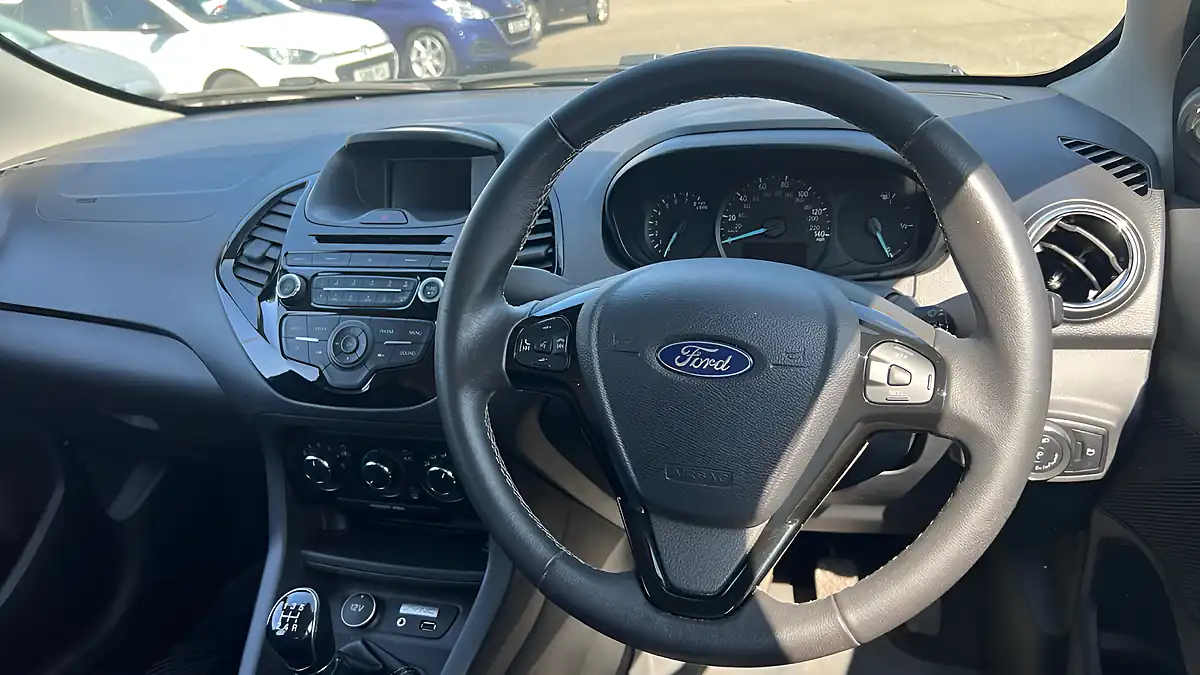 Used 2017 Ford Ka+ Zetec Grey - Interior and Exterior details 8