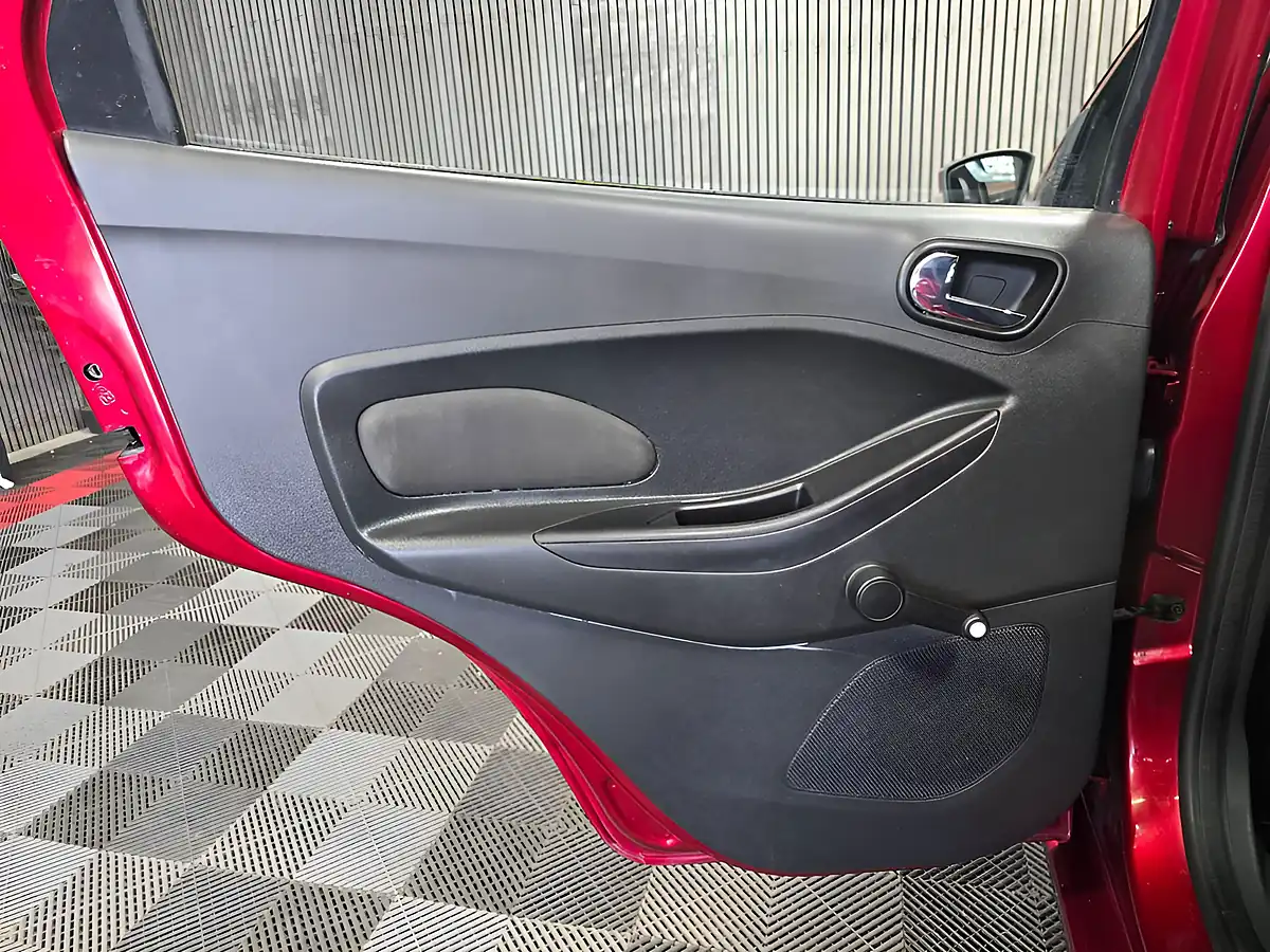 Used 2017 Ford Ka+ Zetec Red - Interior and Exterior details 14