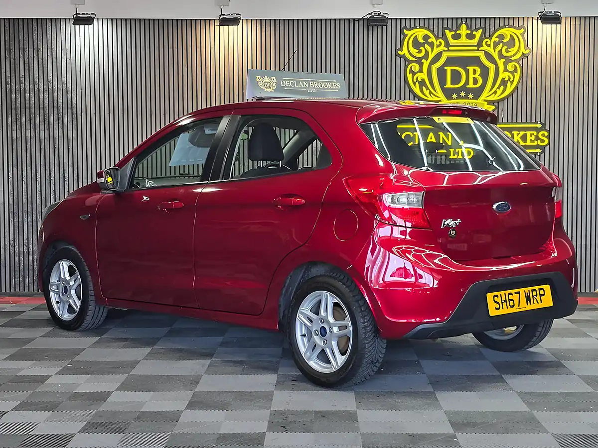 Used 2017 Ford Ka+ Zetec Red - Interior and Exterior details 5