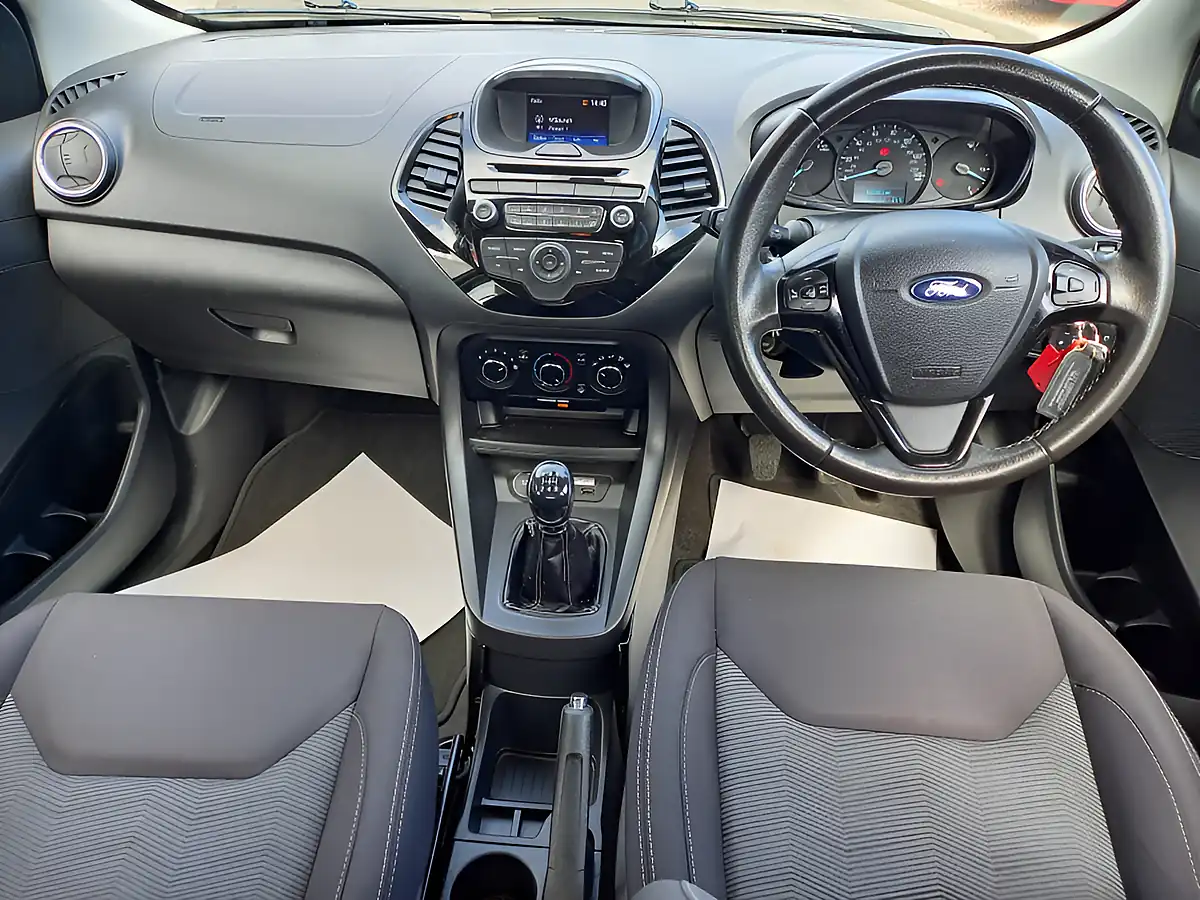 Used 2017 Ford Ka+ Zetec Silver - Interior and Exterior details 11