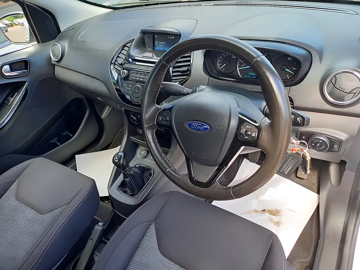 Used 2017 Ford Ka+ Zetec Silver - Interior and Exterior details 14