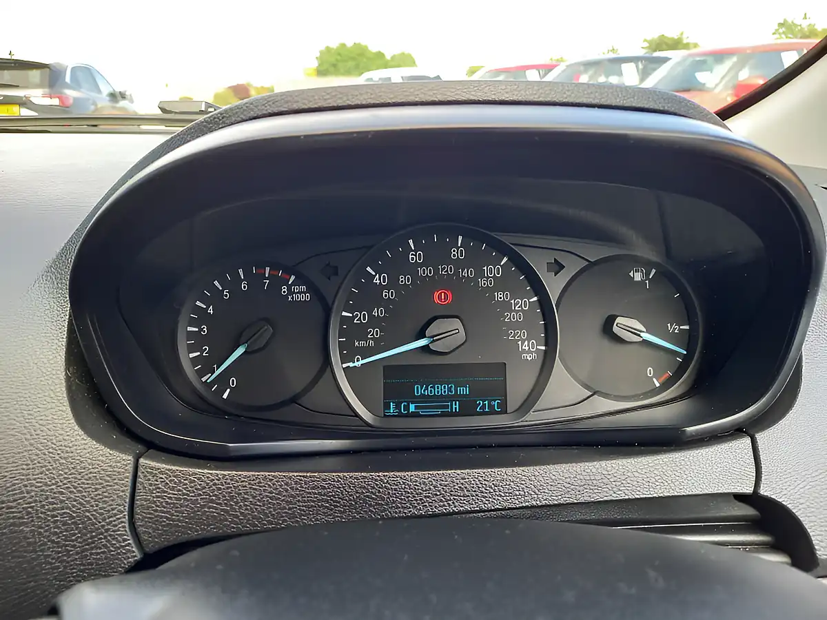 Used 2017 Ford Ka+ Zetec Silver - Interior and Exterior details 17