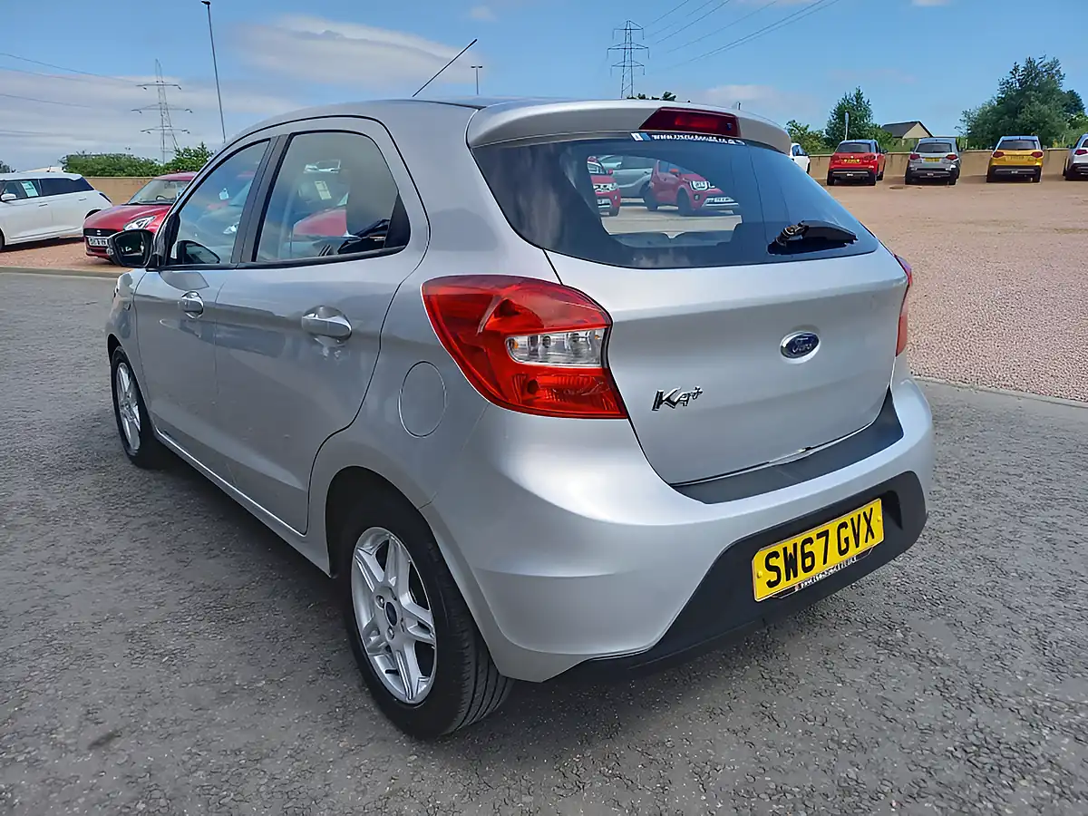 Used 2017 Ford Ka+ Zetec Silver - Interior and Exterior details 5