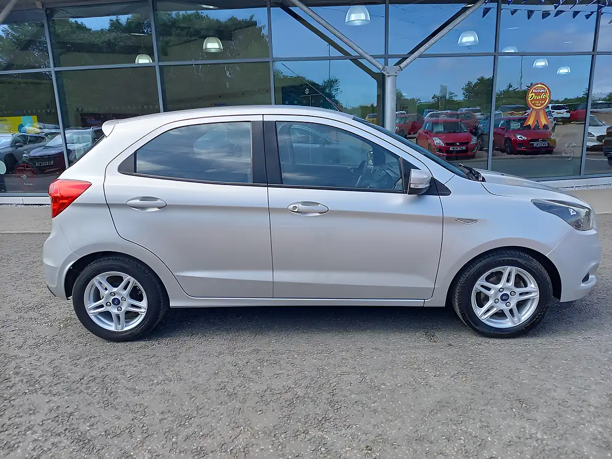 Used 2017 Ford Ka+ Zetec Silver - Interior and Exterior details 9