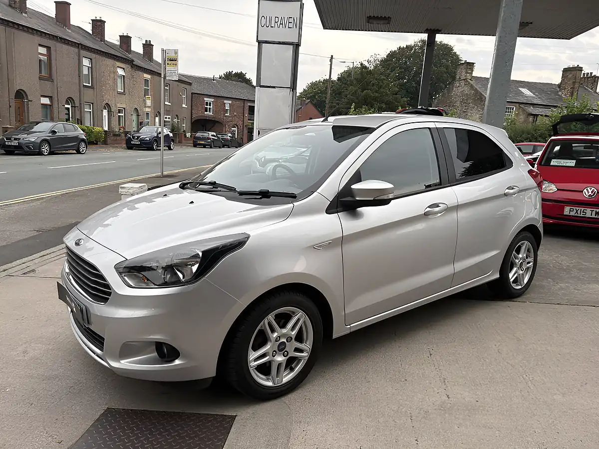 Used 2017 Ford Ka+ Zetec Silver - Interior and Exterior details 3