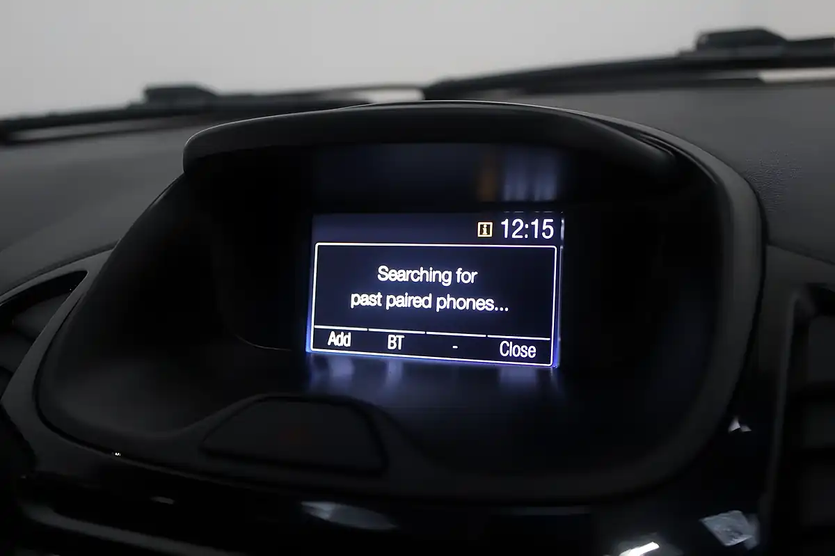 Used 2017 Ford Ka+ Zetec White - Interior and Exterior details 14