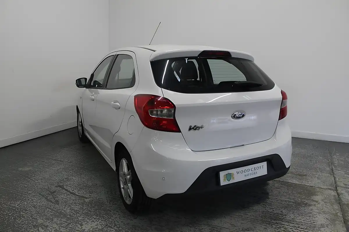 Used 2017 Ford Ka+ Zetec White - Interior and Exterior details 5
