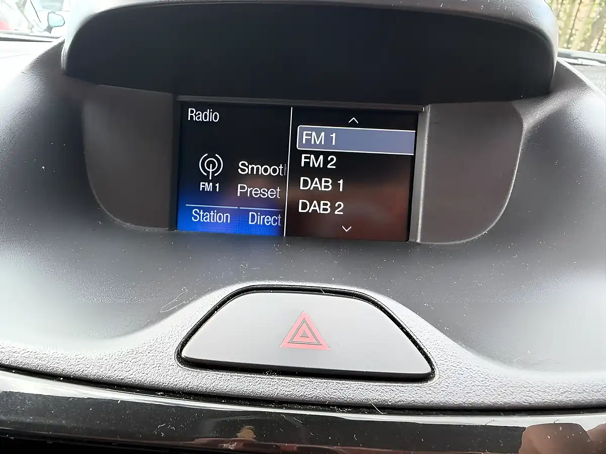 Used 2017 Ford Ka+ Zetec White - Interior and Exterior details 11