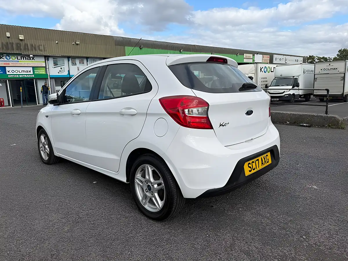 Used 2017 Ford Ka+ Zetec White - Interior and Exterior details 16