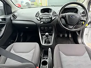 Used 2017 Ford Ka+ Zetec White - Interior and Exterior details 5