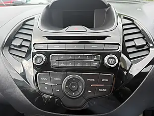 Used 2017 Ford Ka+ Zetec White - Interior and Exterior details 6