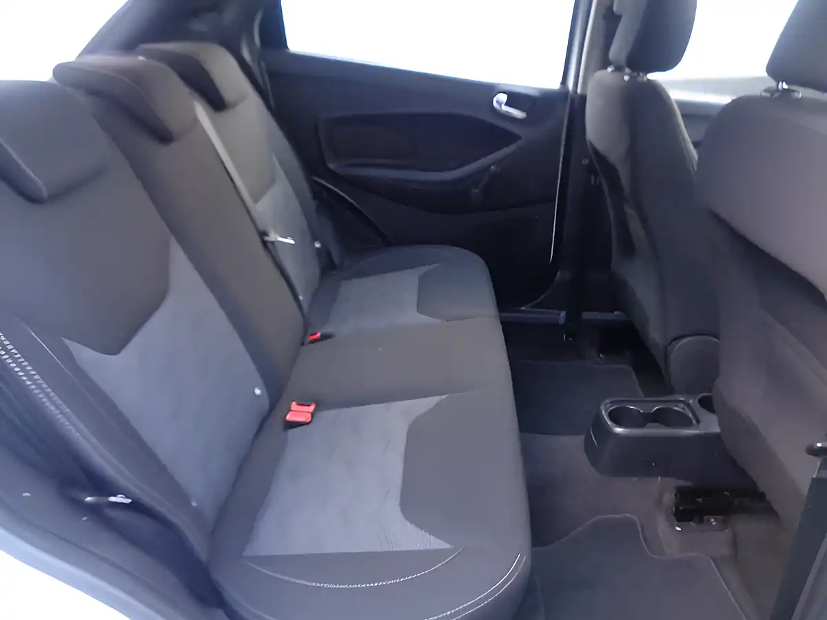 Used 2017 Ford Ka+ Zetec White - Interior and Exterior details 12