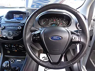 Used 2017 Ford Ka+ Zetec White - Interior and Exterior details 7