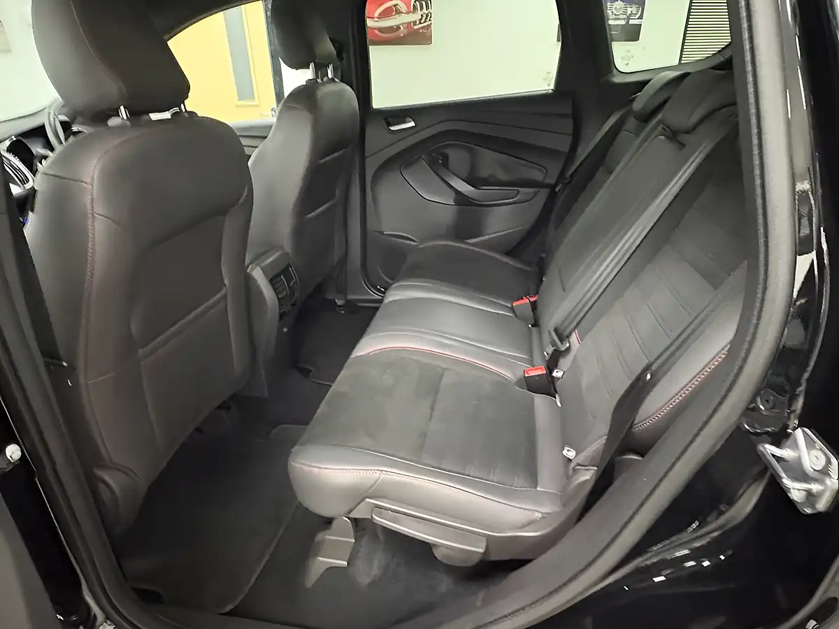 Used 2017 Ford Kuga ST-Line Black - Interior and Exterior details 13