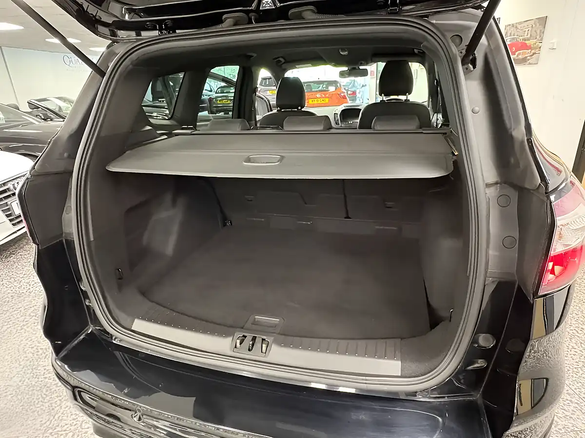Used 2017 Ford Kuga ST-Line Black - Interior and Exterior details 15