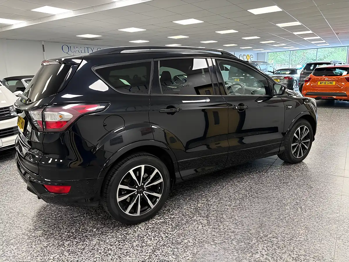 Used 2017 Ford Kuga ST-Line Black - Interior and Exterior details 8