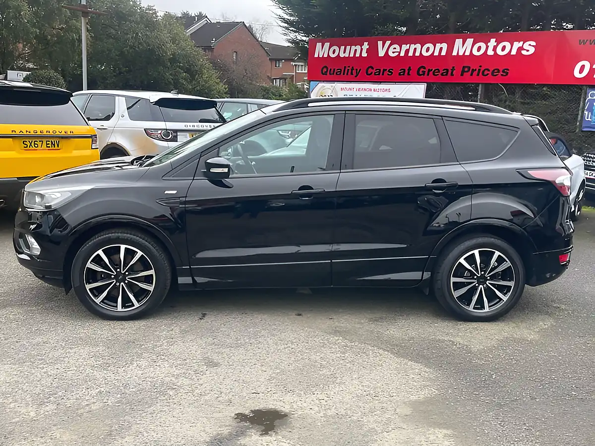 Used 2017 Ford Kuga ST-Line Black - Interior and Exterior details 6