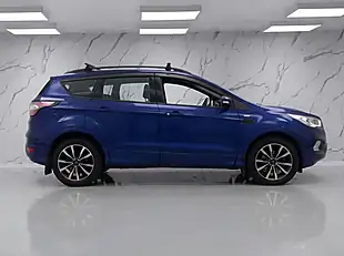 Used 2017 Ford Kuga ST-Line Blue - Interior and Exterior details 5