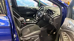 Used 2017 Ford Kuga ST-Line Blue - Interior and Exterior details 9