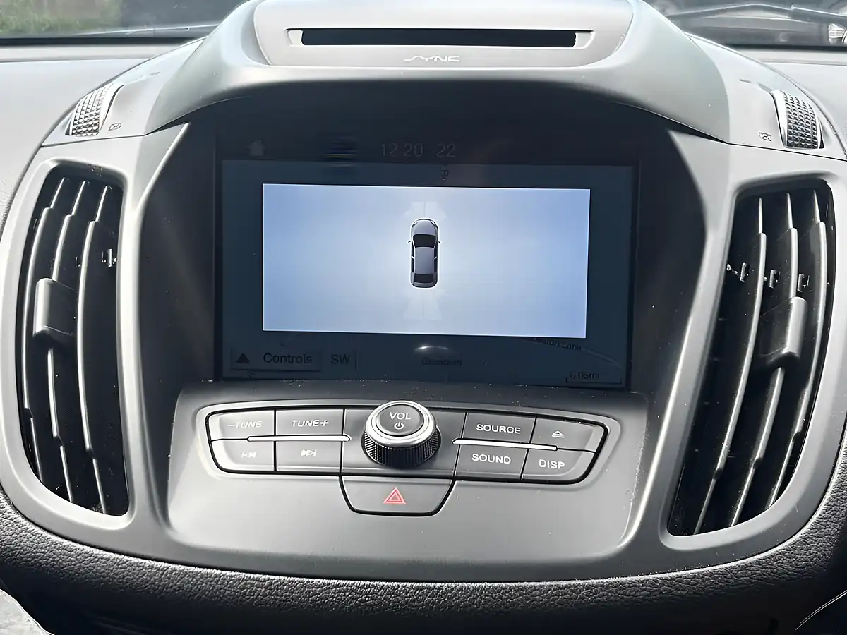 Used 2017 Ford Kuga ST-Line Deep Impact Blue - Interior and Exterior details 11