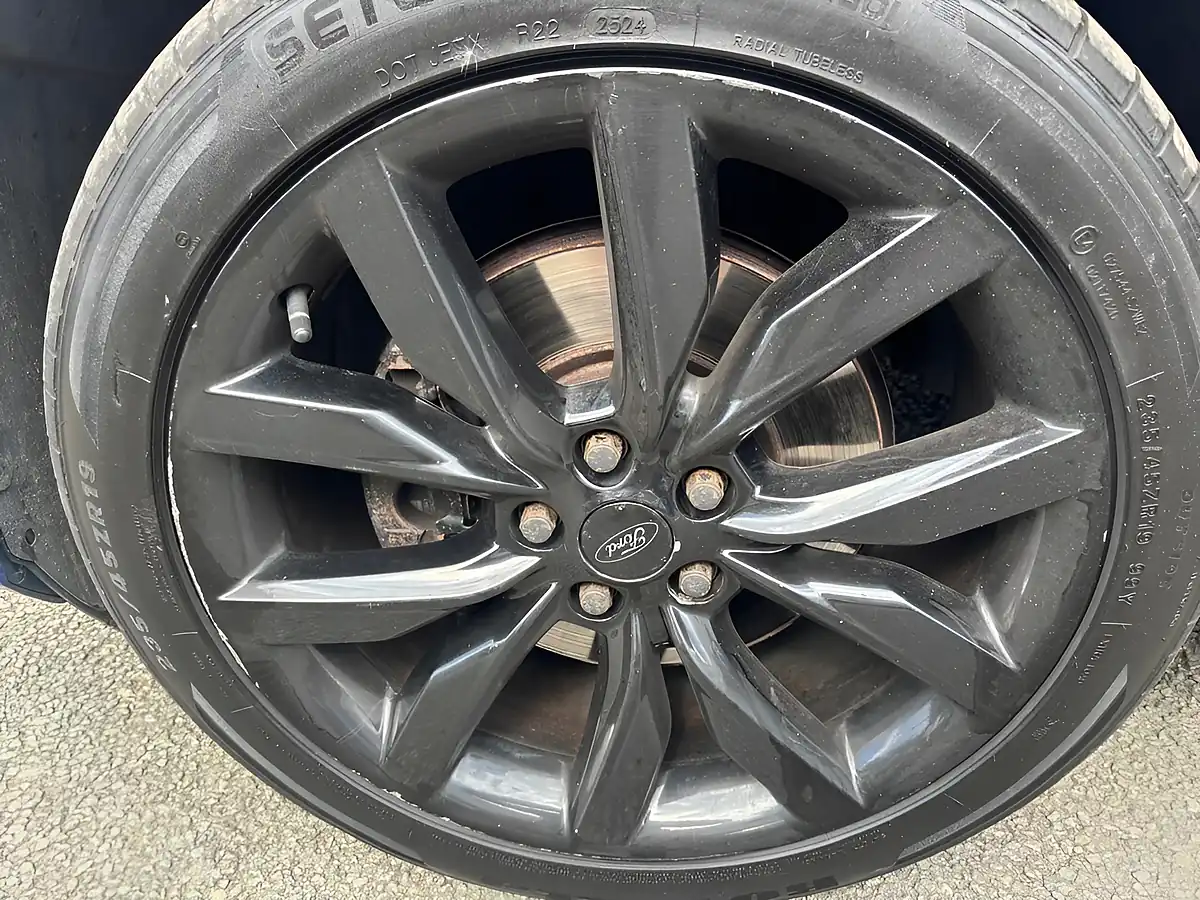Used 2017 Ford Kuga ST-Line Deep Impact Blue - Interior and Exterior details 12