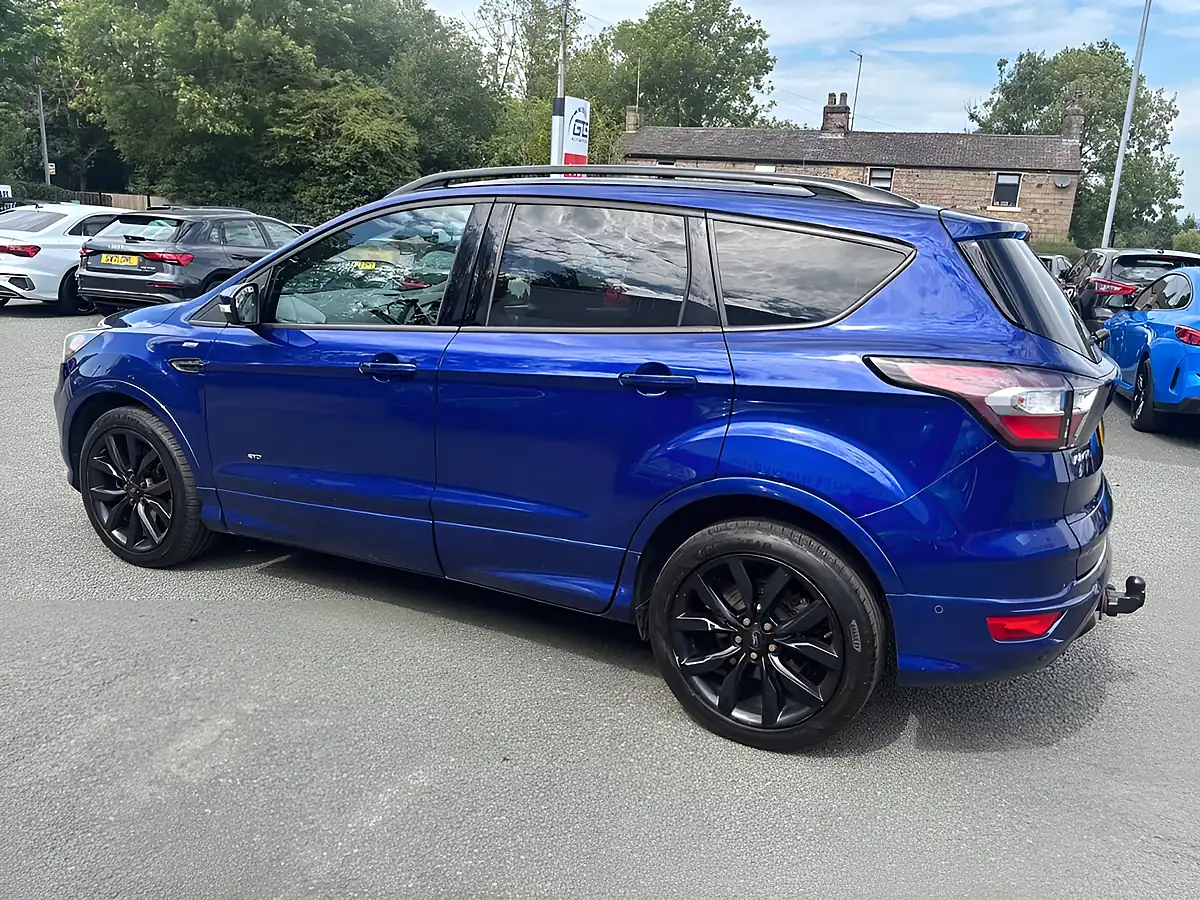 Used 2017 Ford Kuga ST-Line Deep Impact Blue - Interior and Exterior details 14