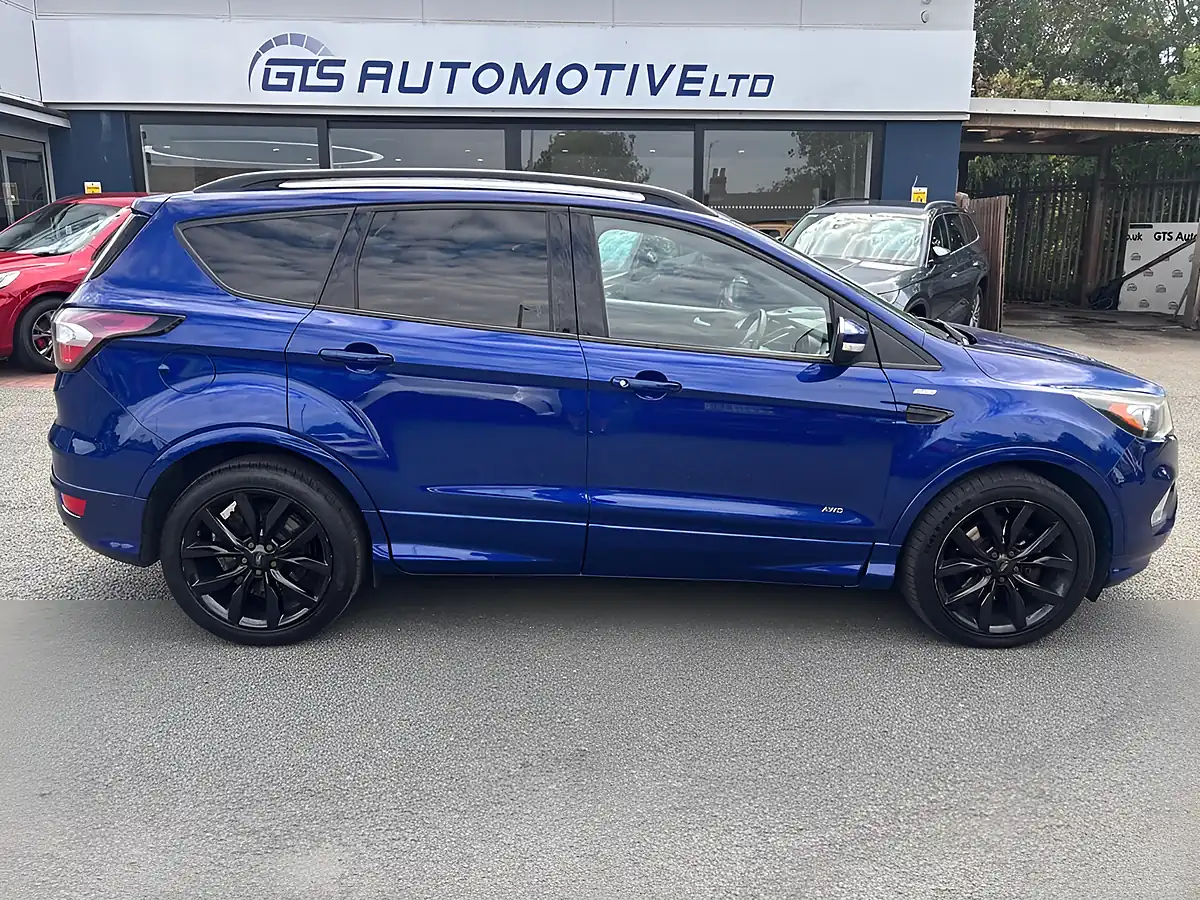 Used 2017 Ford Kuga ST-Line Deep Impact Blue - Interior and Exterior details 5