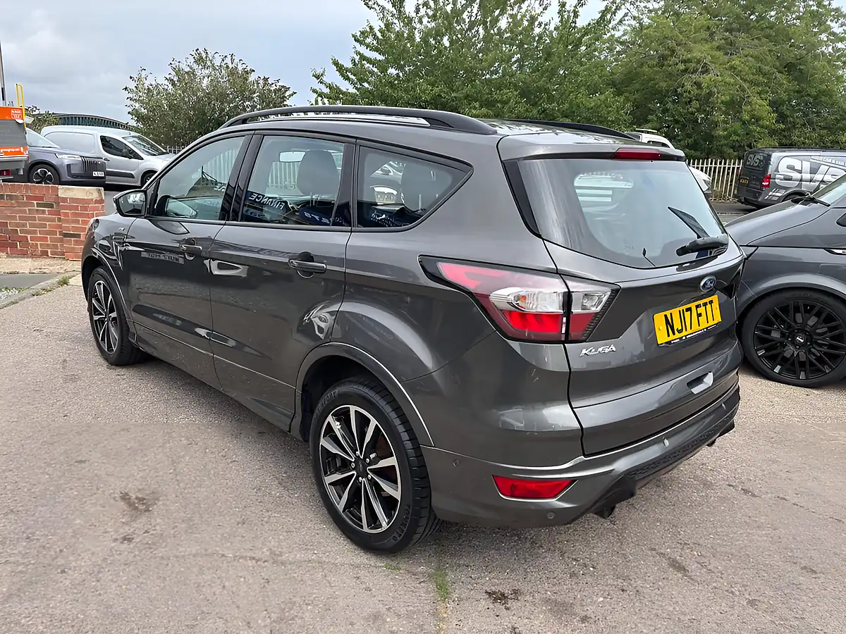 Used 2017 Ford Kuga ST-Line Grey - Interior and Exterior details 10