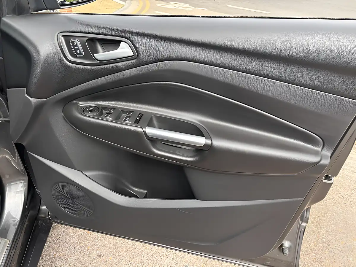 Used 2017 Ford Kuga ST-Line Grey - Interior and Exterior details 12