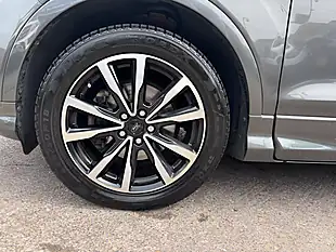 Used 2017 Ford Kuga ST-Line Grey - Interior and Exterior details 8