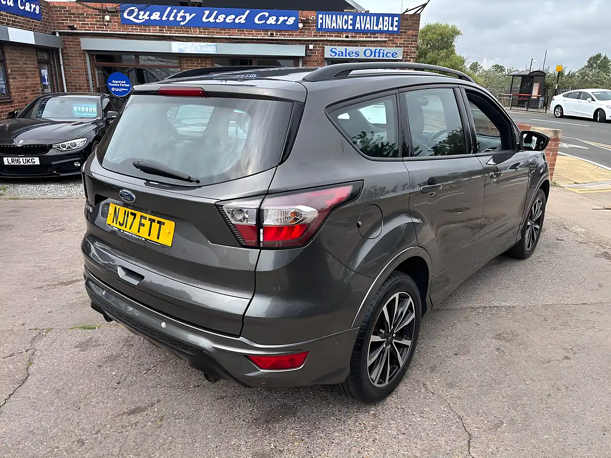 Used 2017 Ford Kuga ST-Line Grey - Interior and Exterior details 9