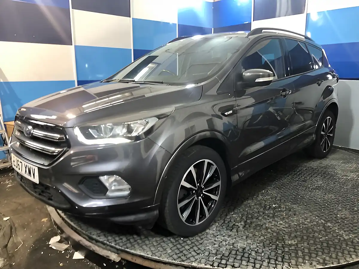 Used 2017 Ford Kuga ST-Line Grey - Front View