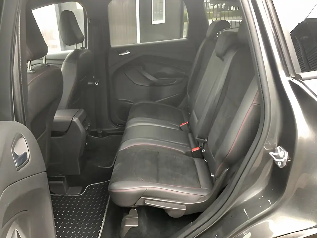 Used 2017 Ford Kuga ST-Line Grey - Interior and Exterior details 13