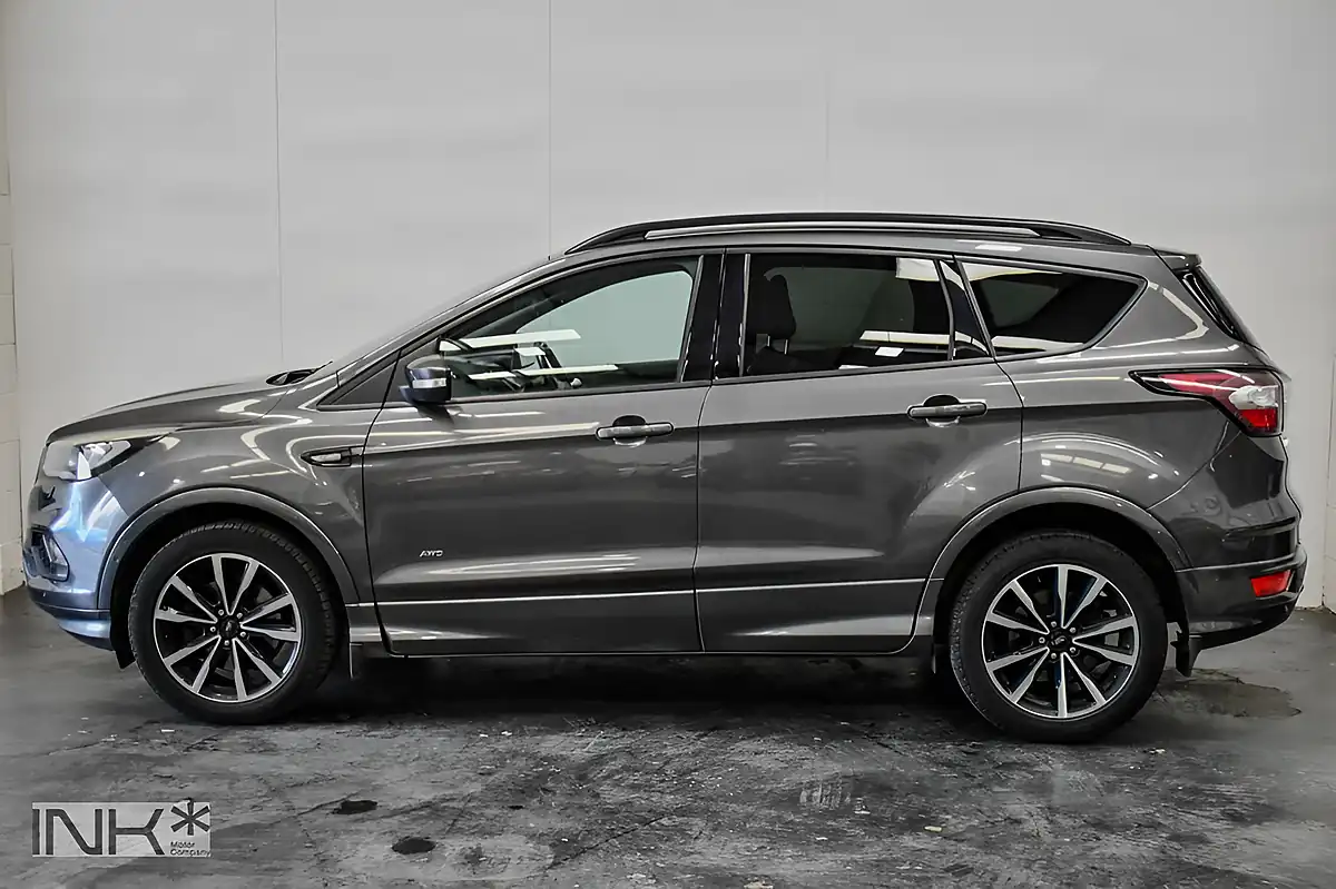 Used 2017 Ford Kuga ST-Line Grey - Interior and Exterior details 2