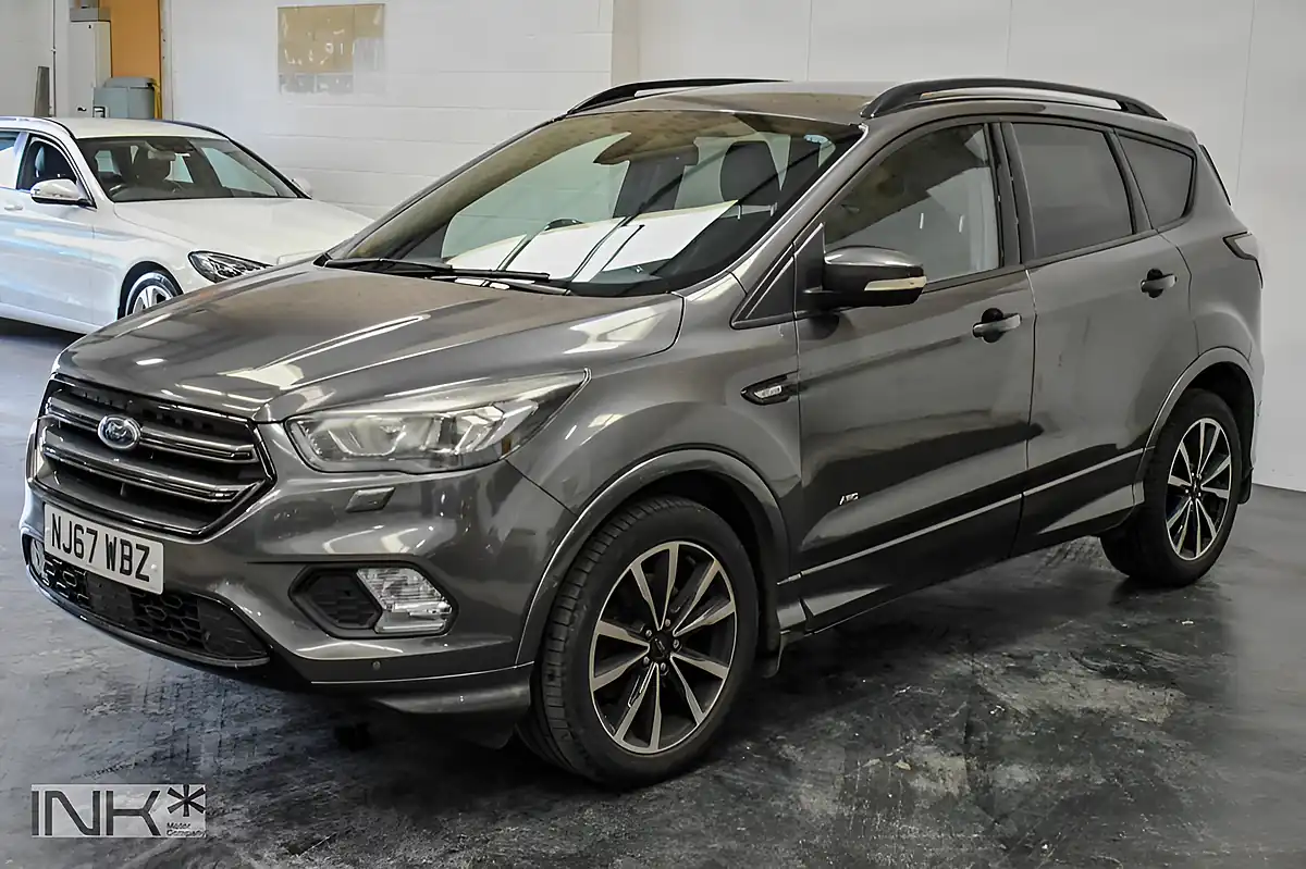 Used 2017 Ford Kuga ST-Line Grey - Interior and Exterior details 5