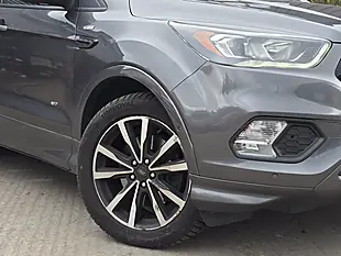 Used 2017 Ford Kuga ST-Line Grey - Interior and Exterior details 2