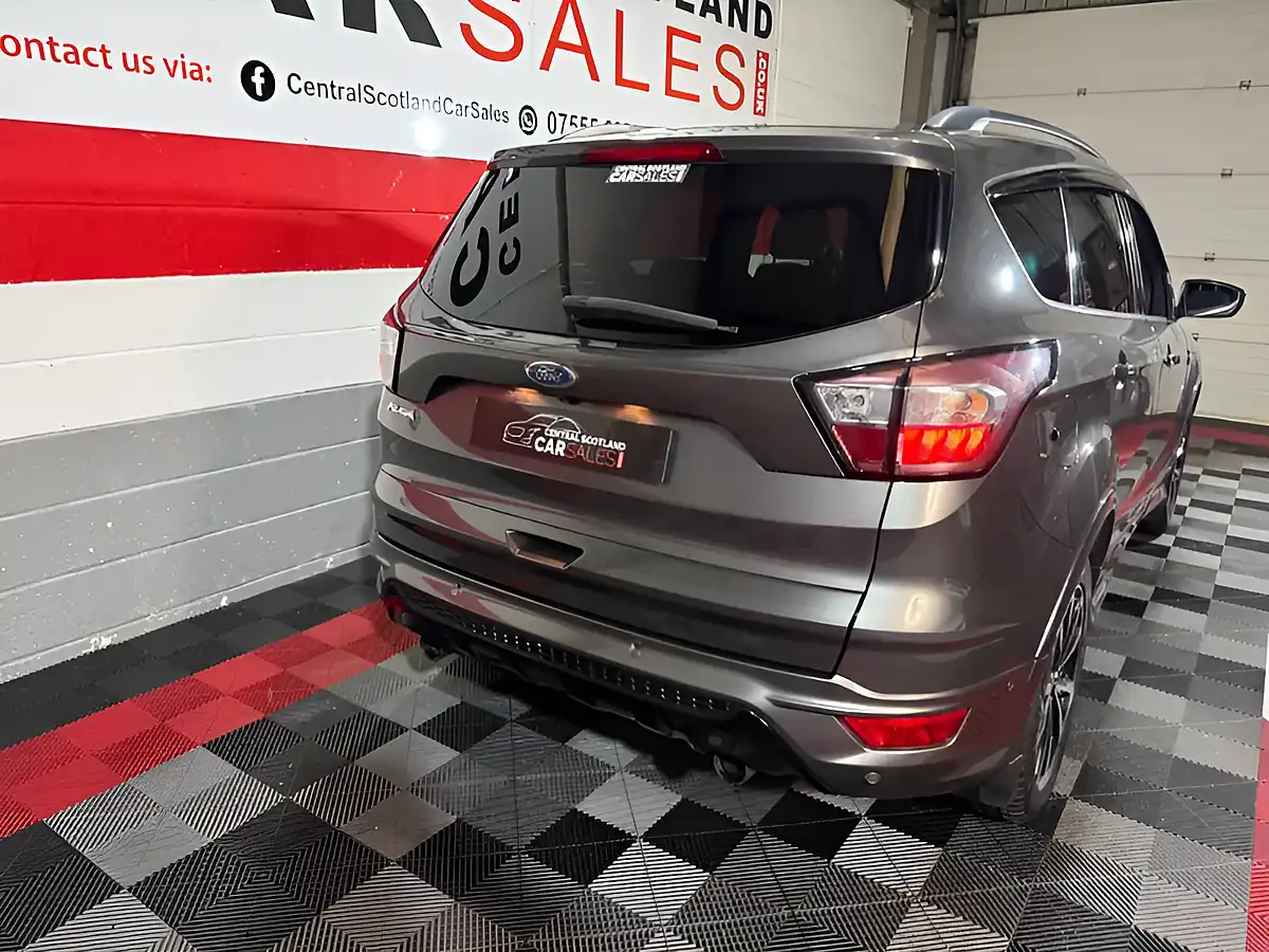 Used 2017 Ford Kuga ST-Line Grey - Interior and Exterior details 10