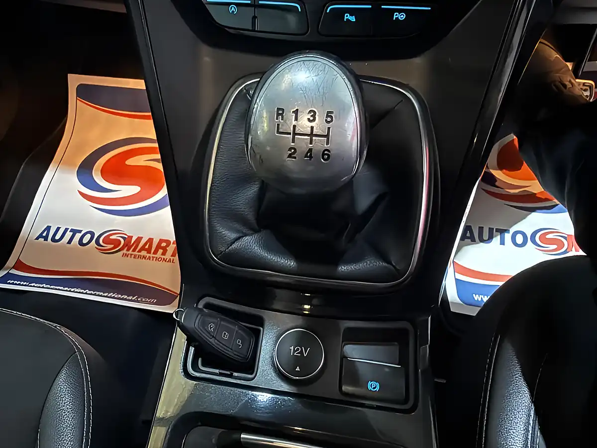 Used 2017 Ford Kuga ST-Line Grey - Interior and Exterior details 16