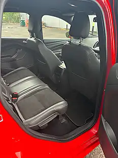 Used 2017 Ford Kuga ST-Line Red - Interior and Exterior details 10