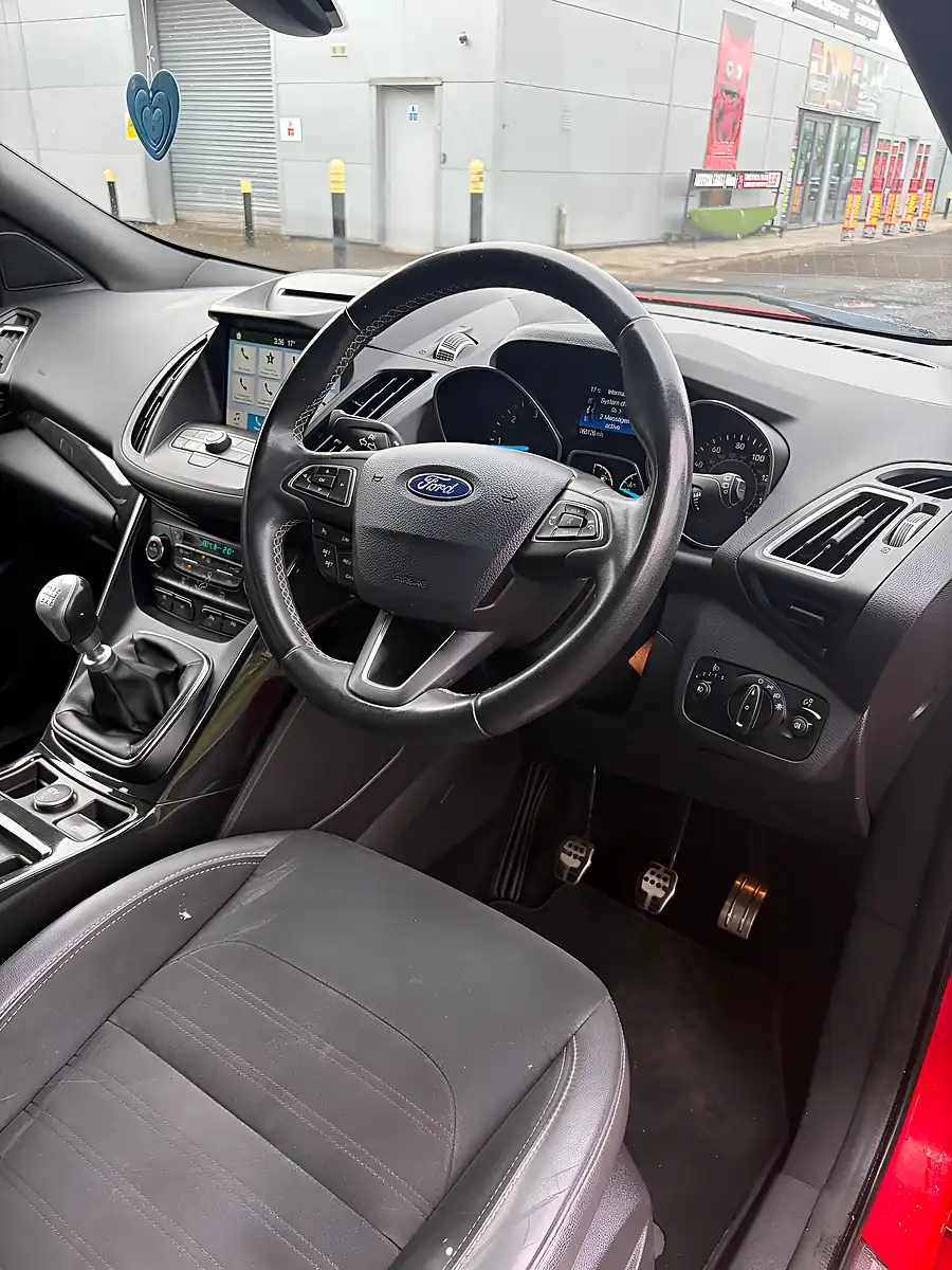 Used 2017 Ford Kuga ST-Line Red - Interior and Exterior details 13