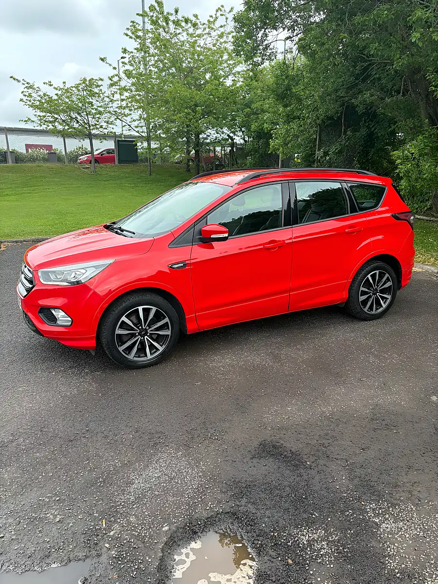 Used 2017 Ford Kuga ST-Line Red - Interior and Exterior details 2