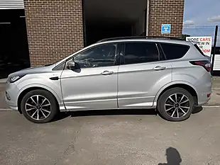 Used 2017 Ford Kuga ST-Line Silver - Interior and Exterior details 5