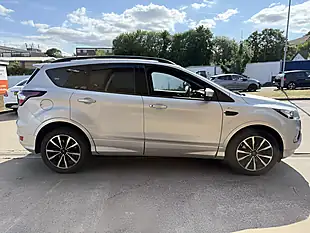 Used 2017 Ford Kuga ST-Line Silver - Interior and Exterior details 8