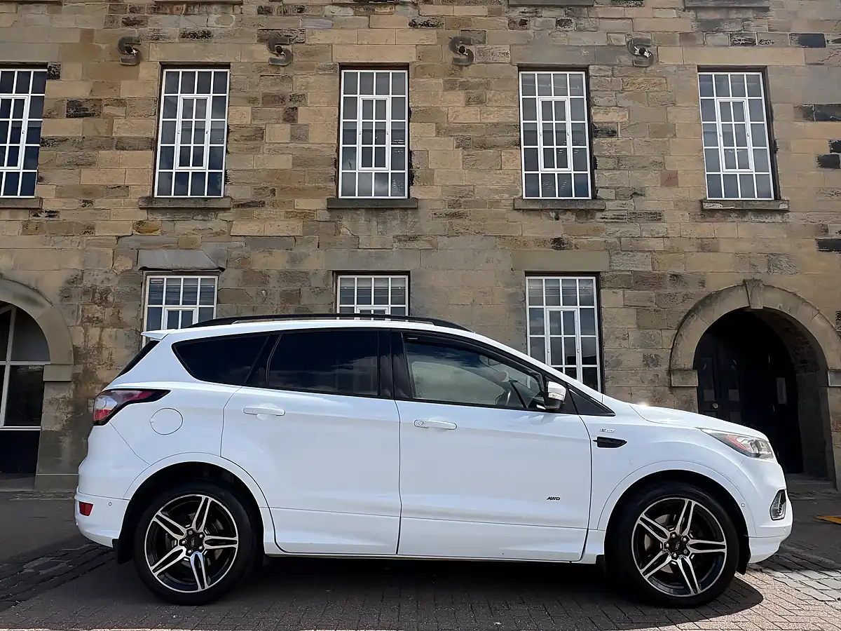 Used 2017 Ford Kuga ST-Line White - Interior and Exterior details 13