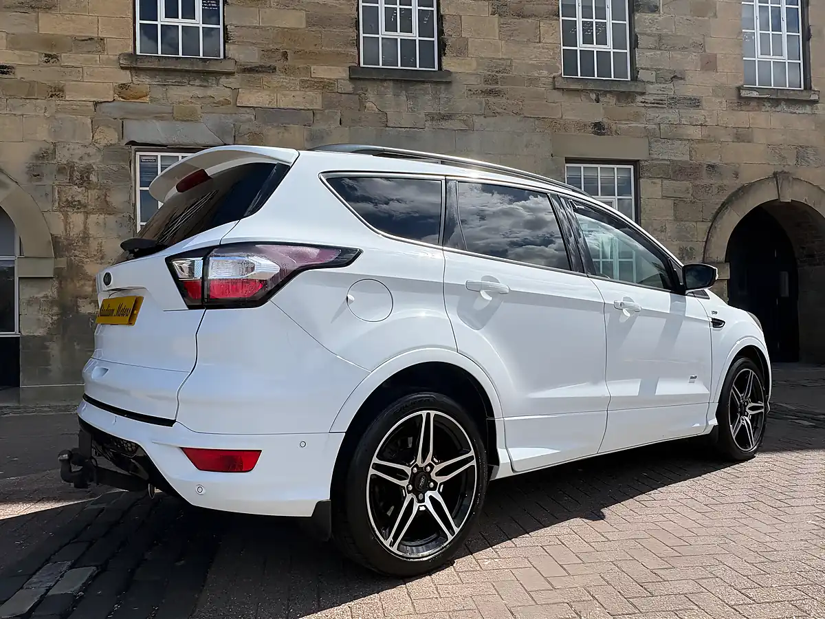 Used 2017 Ford Kuga ST-Line White - Interior and Exterior details 19