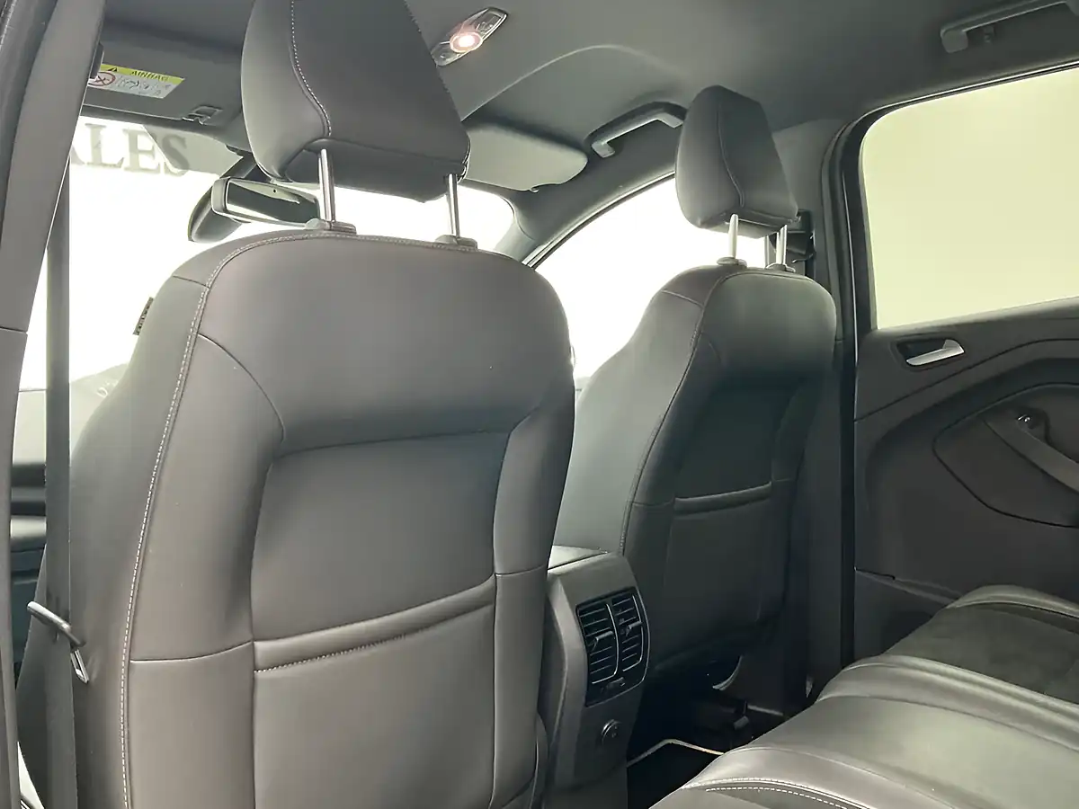 Used 2017 Ford Kuga ST-Line White - Interior and Exterior details 18