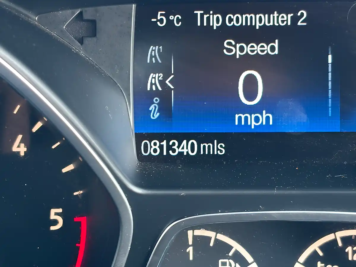Used 2017 Ford Kuga ST-Line X Silver - Interior and Exterior details 12