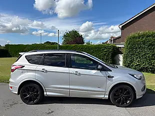 Used 2017 Ford Kuga ST-Line X Silver - Interior and Exterior details 3